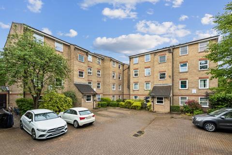 Weavers Way, London NW1