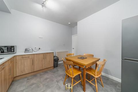2 bedroom flat for sale, Perth Road, Dundee DD2