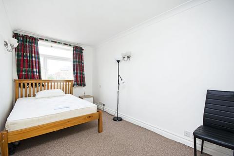 3 bedroom flat for sale, St Johns Wood Park., St John's Wood, London, NW8