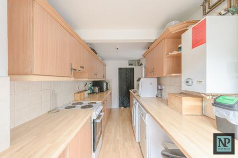 undefined, Long Street, Dordon, B78