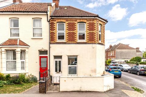 2 bedroom flat to rent, Springfield Avenue, Bristol BS7