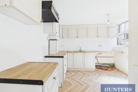 1 bedroom terraced bungalow to rent, Promenade, Bridlington
