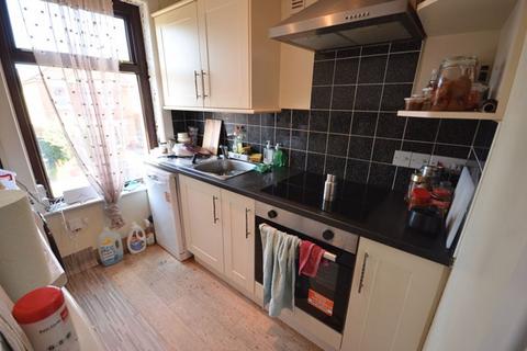 2 bedroom flat to rent, Nortoft Road, Bournemouth BH8
