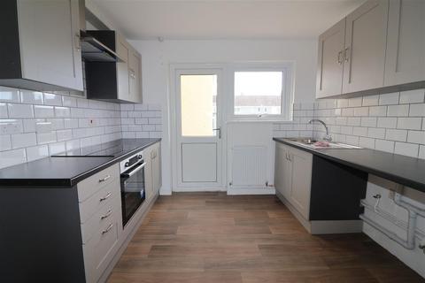 3 bedroom semi-detached house for sale, Nubian Avenue, Haverfordwest