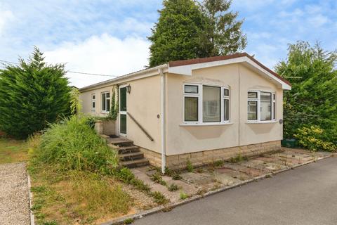 2 bedroom park home for sale