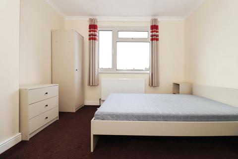 3 bedroom end of terrace house for sale, Blenheim Drive, BRISTOL, Avon, BS34