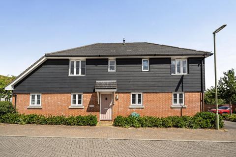 2 bedroom detached house for sale, Quicksilver Way, Andover, SP11 6TT