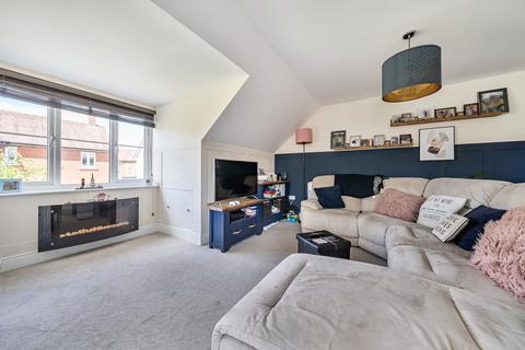 2 bedroom detached house for sale, Quicksilver Way, Andover, SP11 6TT