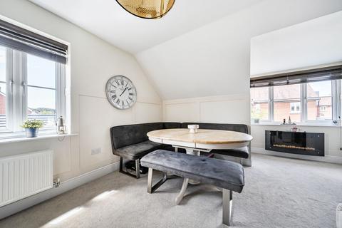 2 bedroom detached house for sale, Quicksilver Way, Andover, SP11 6TT