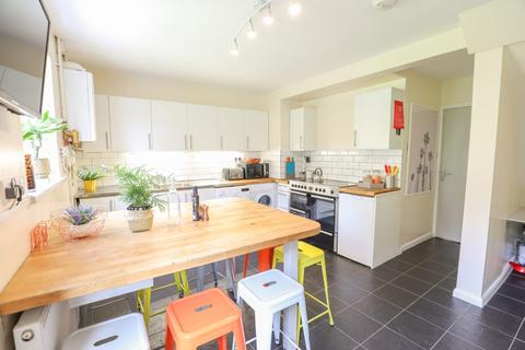 9 bedroom house to rent, The Crescent, Brighton BN2