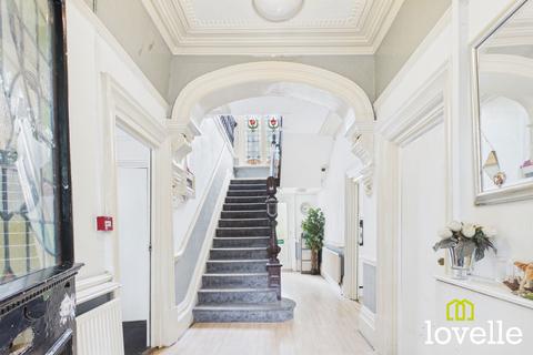 Hotel for sale, Princes Avenue, Hull, East Riding of Yorkshire, HU5 3ES