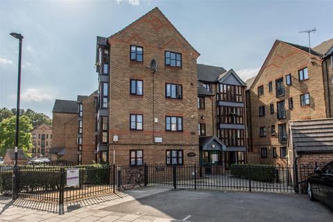 Lagonda House, Bow, E3
