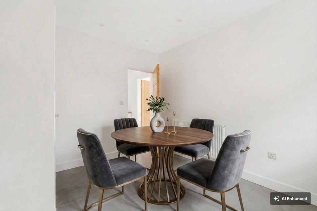 House in Nottingham, New Basford - View 5