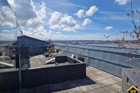 3 bedroom penthouse for sale, 11 Mann Island, Liverpool, Merseyside, L3