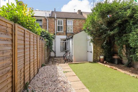 2 bedroom terraced house for sale, York Street, Cambridge CB1