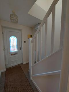 2 bedroom house to rent, Wagtail Drive, TF4 3TR