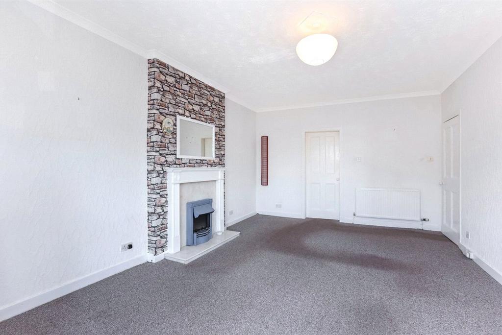 Apartment in Glasgow, Waverley Park, Crossmyloof - View 6