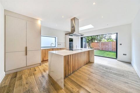 3 bedroom end of terrace house for sale, Hathaway Gardens, London