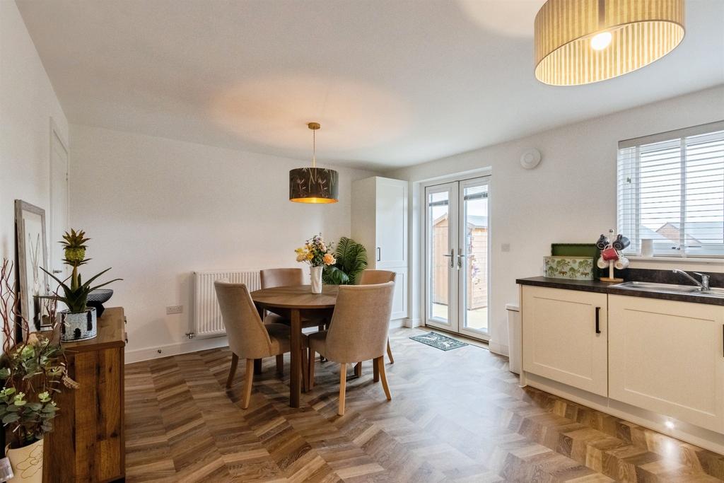 House in Leeds - View 5