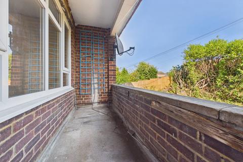 undefined, Weydon Lane, Farnham, Surrey, GU9