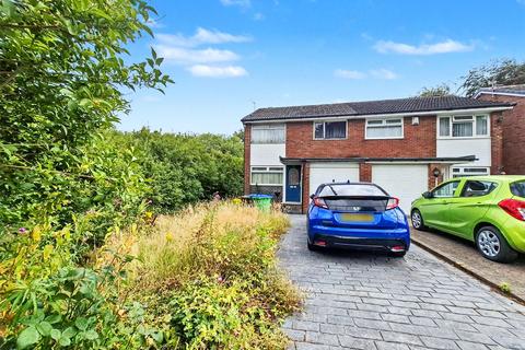3 bedroom semi-detached house for sale, Melrose Avenue, Heywood, Greater Manchester, OL10