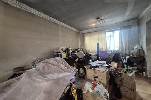 3 bedroom semi-detached house for sale, Melrose Avenue, Heywood, Greater Manchester, OL10