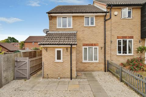 3 bedroom end of terrace house for sale, Flatford Close, Stowmarket
