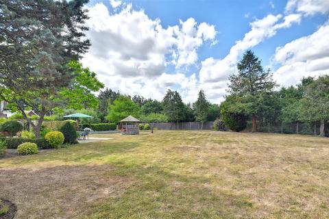 5 bedroom detached house for sale, Biddenden Road, St. Michaels