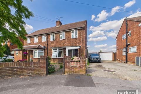 3 bedroom semi-detached house for sale, Finch Road, Reading RG6