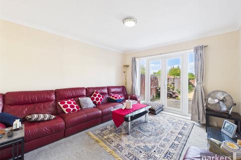 3 bedroom semi-detached house for sale, Finch Road, Reading RG6