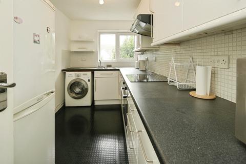 2 bedroom flat for sale, Cumberland Road, Brighton