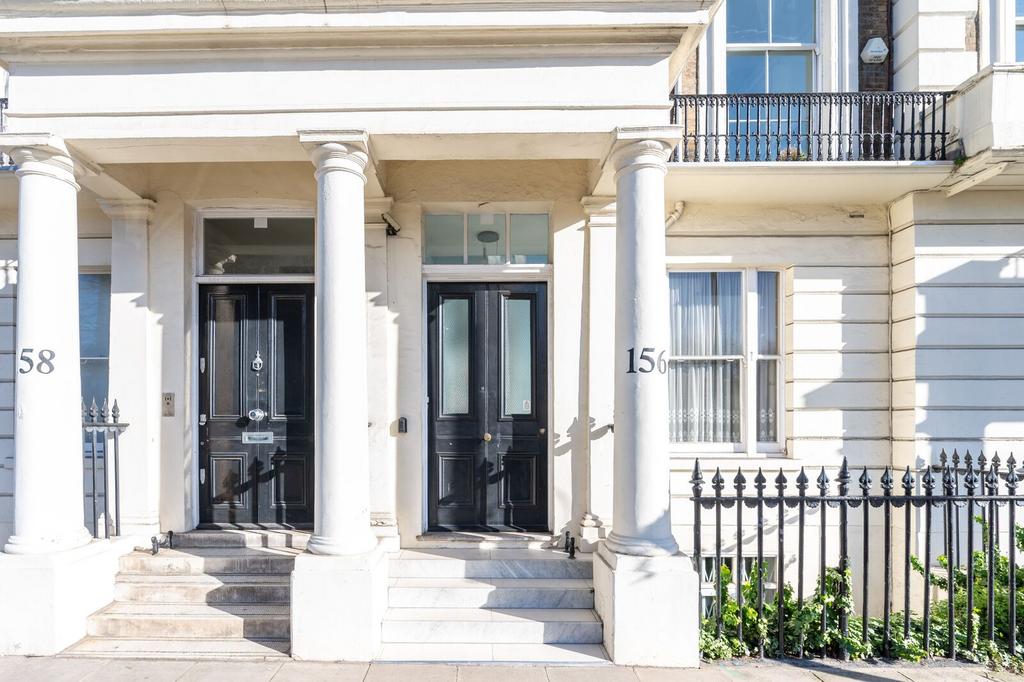 Apartment in London - More