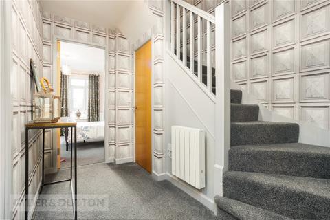 2 bedroom apartment for sale, Mellor Street, Lees, Oldham, OL4