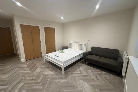 Studio to rent, Waterside House, Milton Keynes, MK6