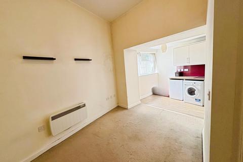 1 bedroom flat to rent, Windway Road, CARDIFF, CF5