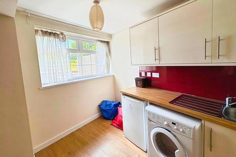 1 bedroom flat to rent, Windway Road, CARDIFF, CF5