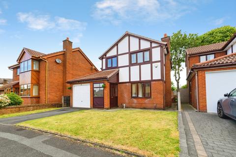 4 bedroom detached house for sale, Saltram Close, Manchester M26
