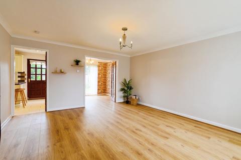 4 bedroom detached house for sale, Saltram Close, Manchester M26