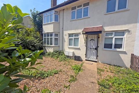 Roding Lane North, Woodford Green, Essex, IG8