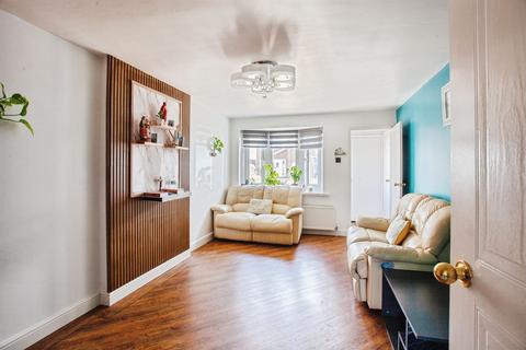4 bedroom detached house for sale, Gaunt Drive, Bramley, ROTHERHAM