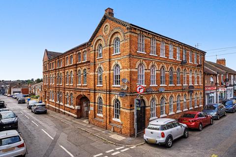2 bedroom flat for sale, Cobden Street, Kettering NN16