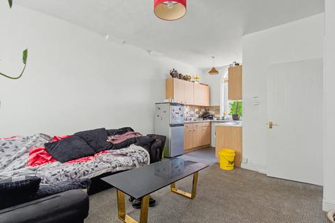 2 bedroom flat for sale, Cobden Street, Kettering NN16