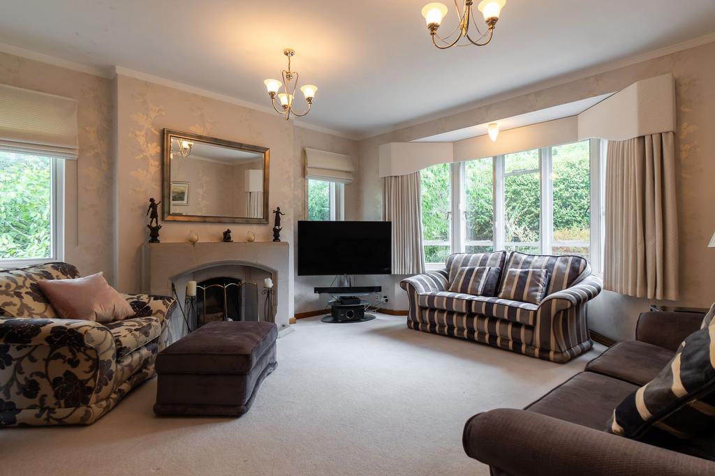 House in Leicester, Knighton - More