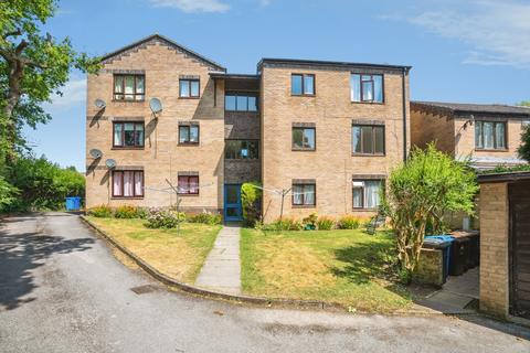 2 bedroom flat for sale, Wessex Gardens, Sheffield, S17