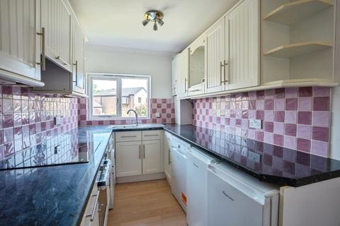 2 bedroom flat for sale, Wessex Gardens, Sheffield, S17