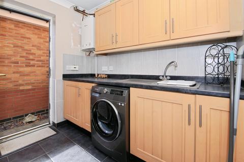 4 bedroom detached house for sale, Westminster Gardens, Eye, Peterborough