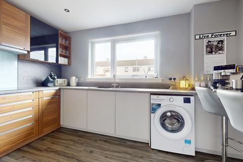 2 bedroom terraced house for sale, Roxburgh Road, Wick, Highland. KW1 5HP