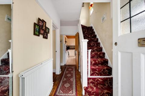 3 bedroom semi-detached house for sale, Lichfield Avenue, off Ledbury Road, Hereford, HR1