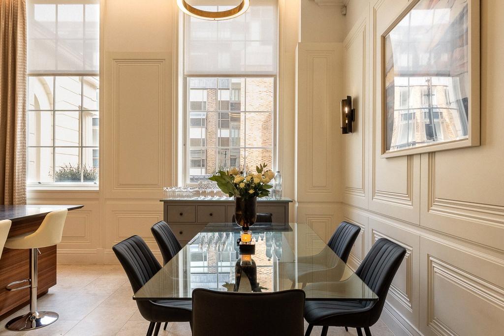 Apartment in London - More