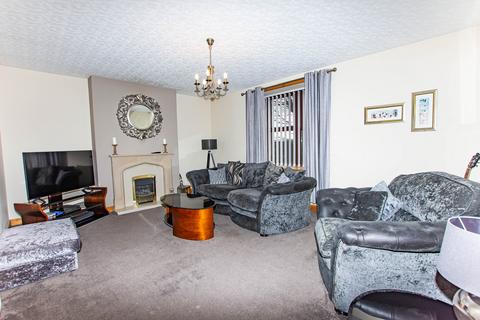 4 bedroom detached bungalow for sale, Thurso Road, Wick, Highland. KW1 5LE